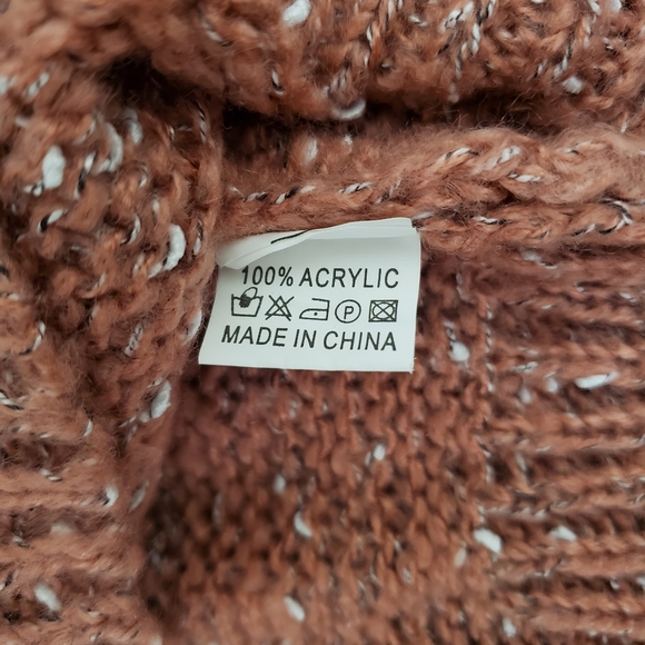 4/$20 - Size S Knit V-Neck Sweater - Picture 3 of 3